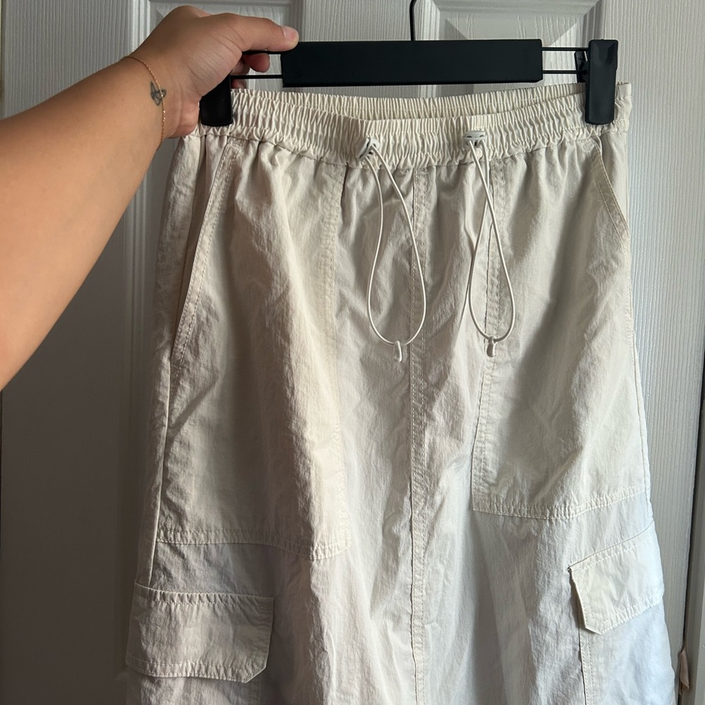 GU Cargo skirt